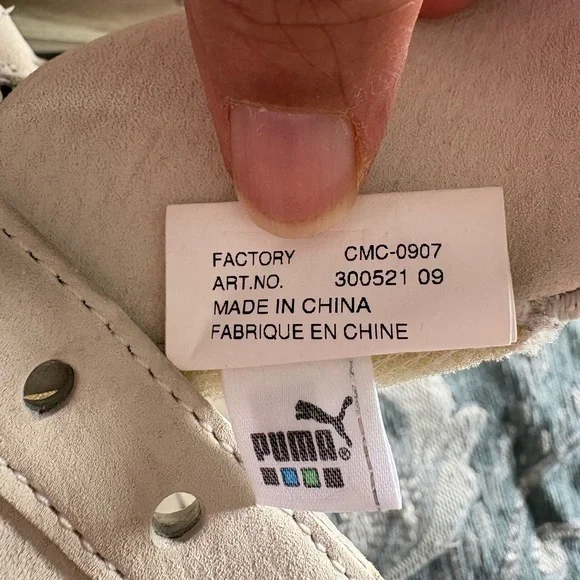 Puma Classic Suede Sneakers in Light Beige and Off-White - Picture 7 of 7